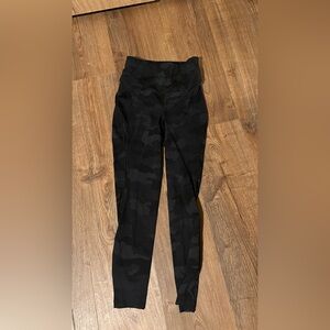 lululemon athletica Black Camo 7/8 Leggings